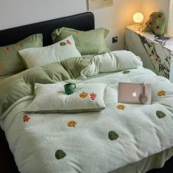 Extra Warm: Garden Whisper Bedding Set