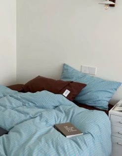 Blue Stripe Nest Bedding Set