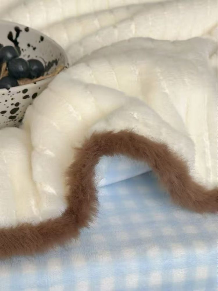 Extra Warm: Blue Cocoa Bedding Set - Image 3
