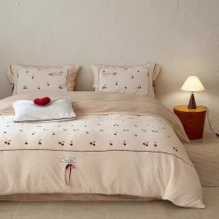 Cerise Douce Nuit Bedding Set